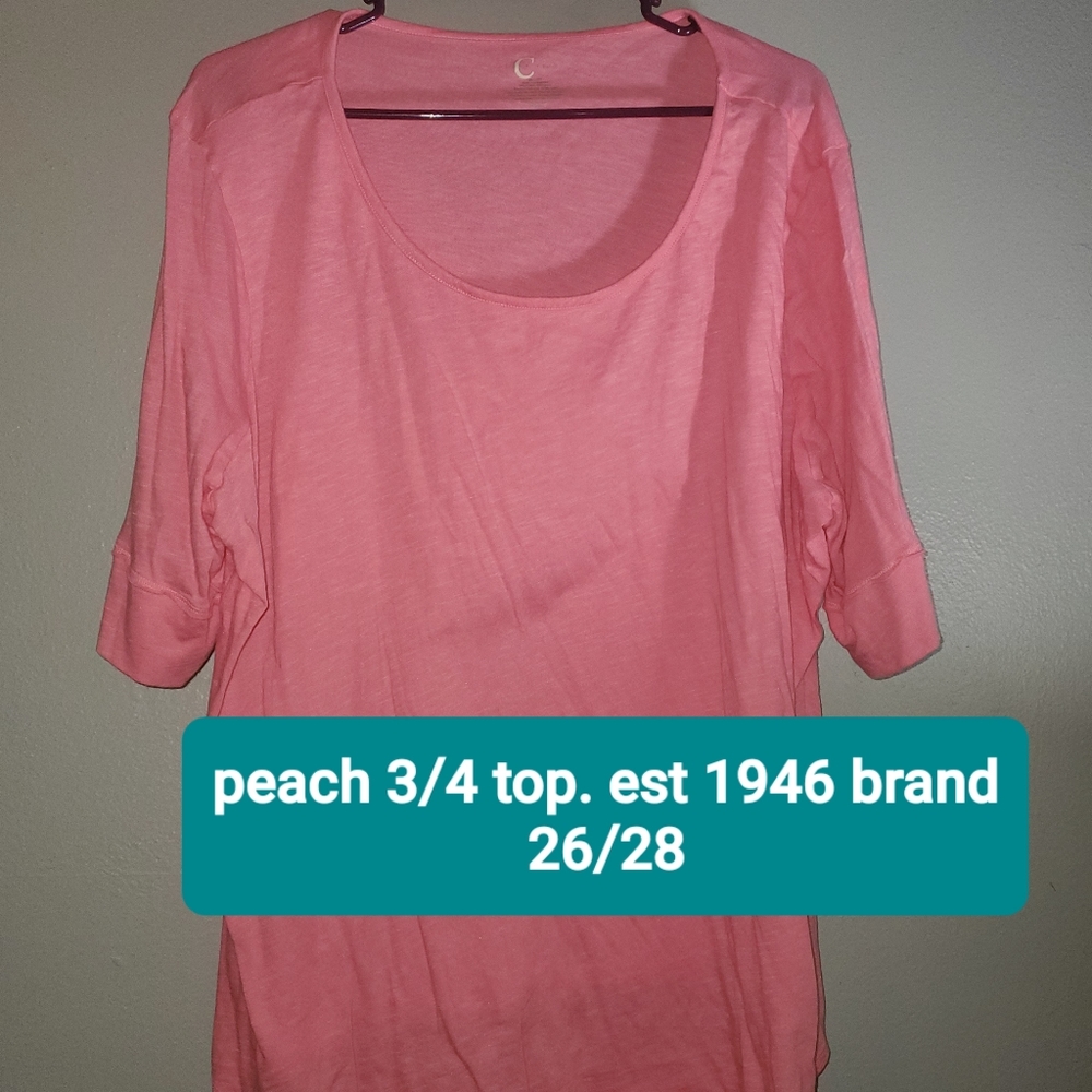 Plus size 3/4 sleeve top